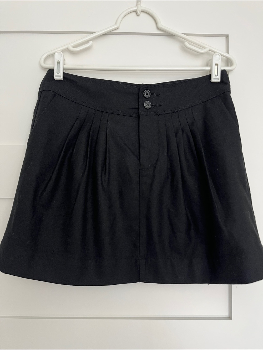 Fossil Black Pleated A-Line Wool Blend Skirt with Double-Button Waist